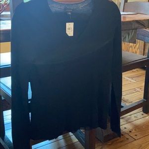 Lightweight sweater